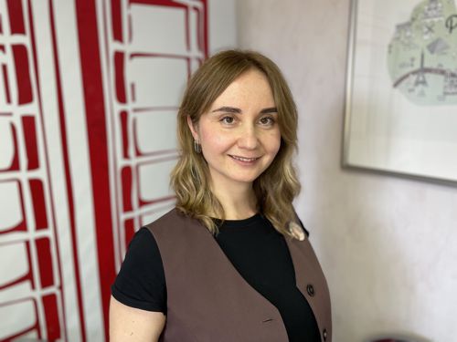 Преподаватель английского Дарья