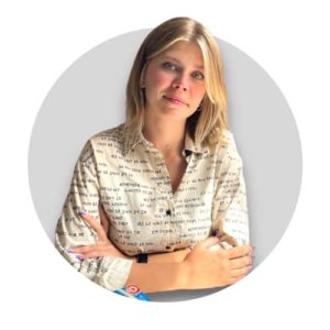 Преподаватель английского Юлия П.